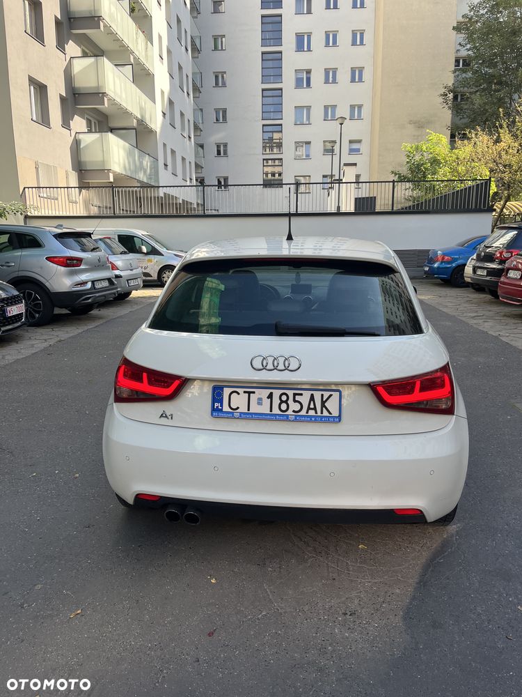 Audi A1 ver-1-4-tfsi-ambition-s-tronic - 6