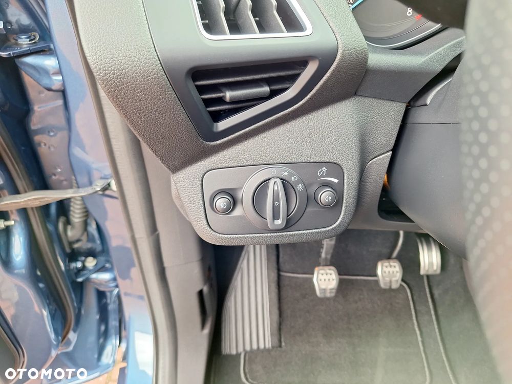 Ford Kuga 1.5 EcoBoost 2x4 ST-Line - 28