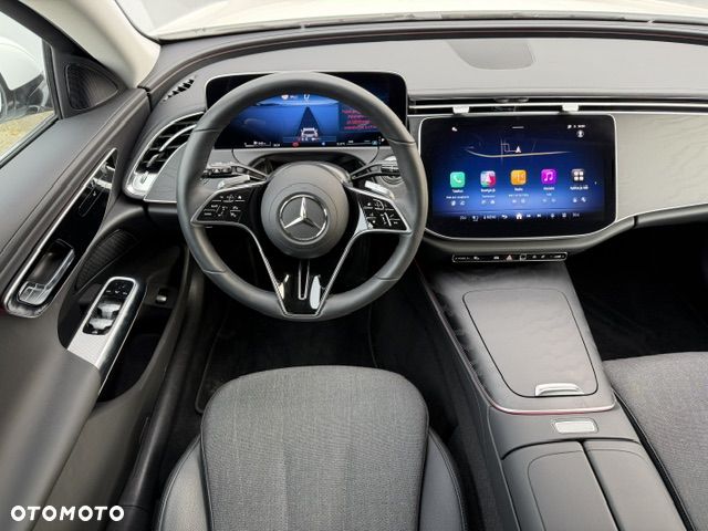 Mercedes-Benz Klasa E 220 d mHEV 4-Matic Avantgarde 9G-Tronic - 15
