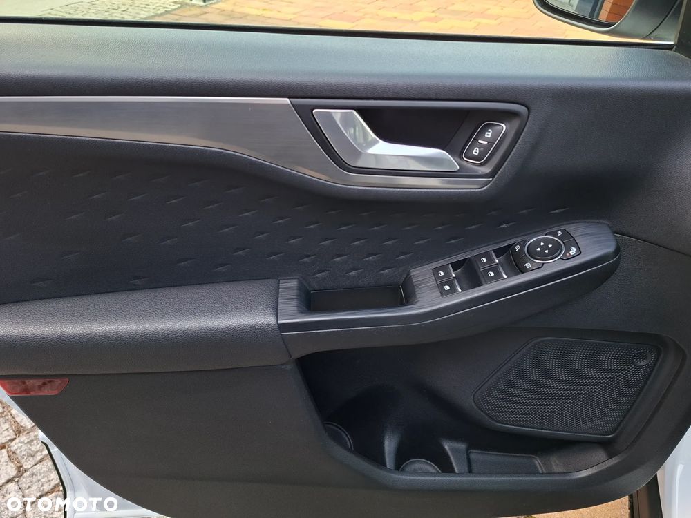Ford Kuga 2.5 FHEV AWD Titanium X - 12