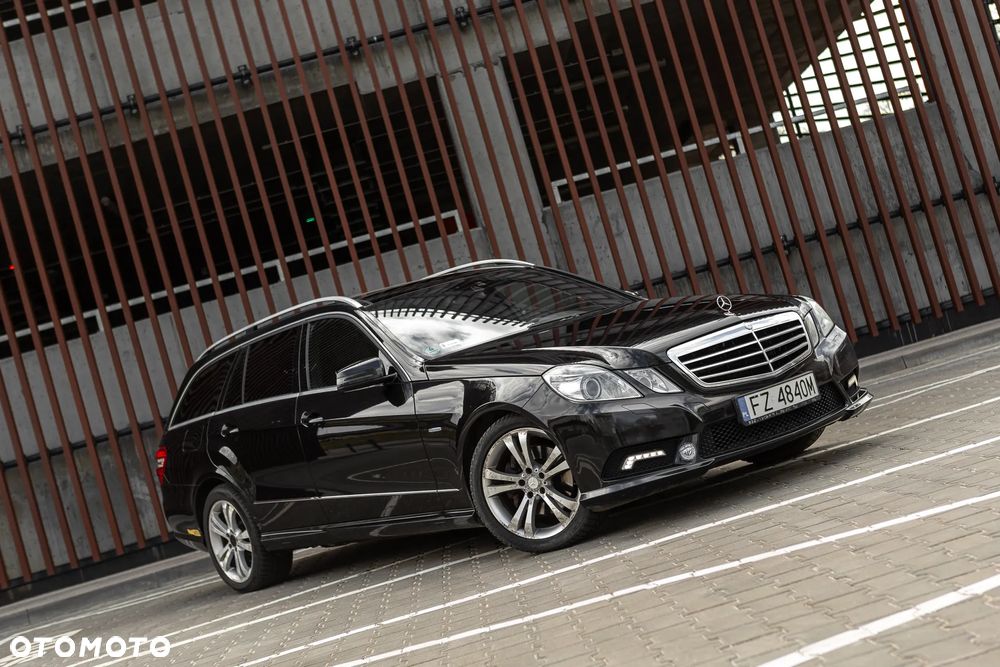Mercedes-Benz Klasa E 350 CGI BlueEFFICIENCY 7G-TRONIC Avantgarde - 4