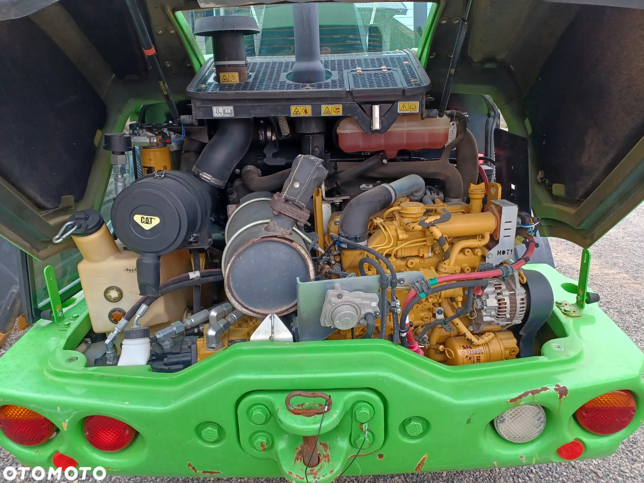 Caterpillar CAT 906 M - 17