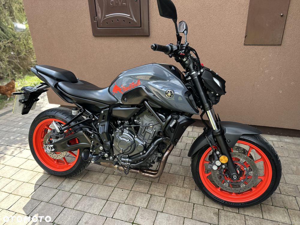Yamaha MT - 4