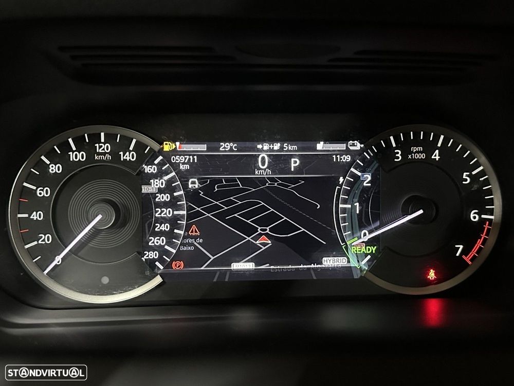 Land Rover Discovery Sport 1.5 I3 P300e AWD - 29