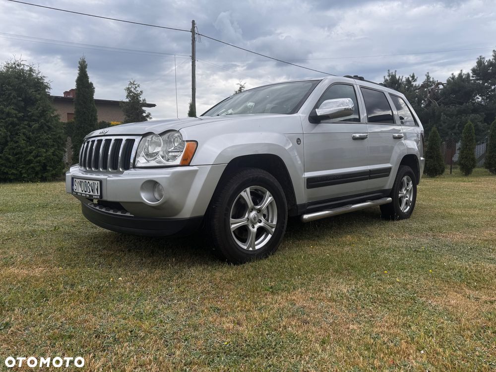 Jeep Grand Cherokee - 1