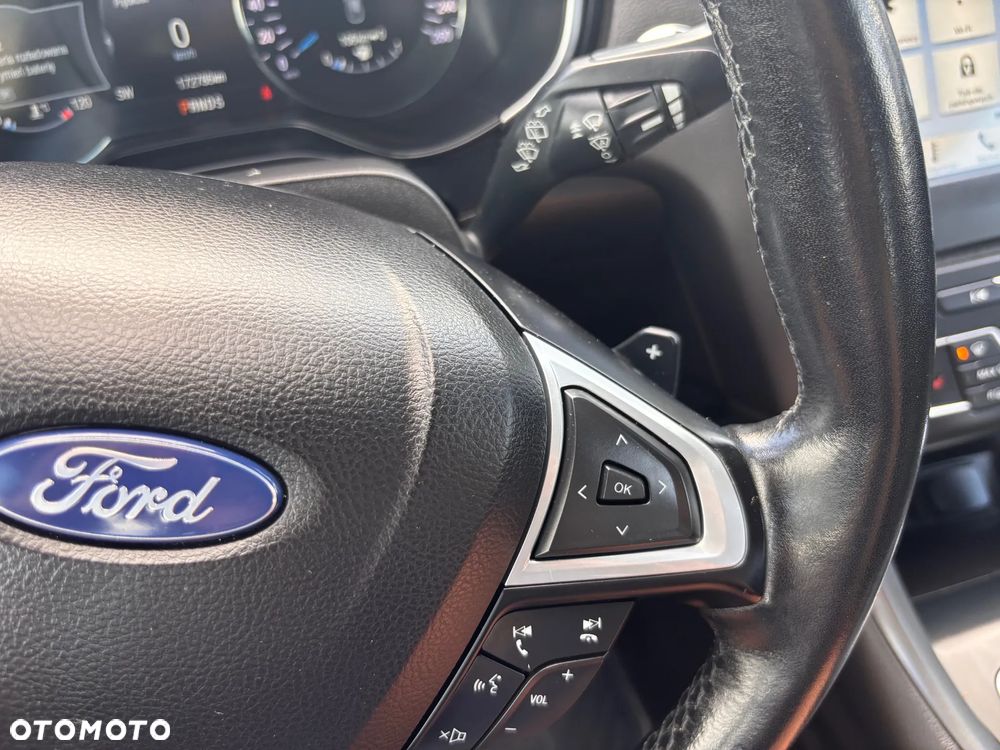 Ford Mondeo Turnier 2.0 EcoBlue Titanium - 34