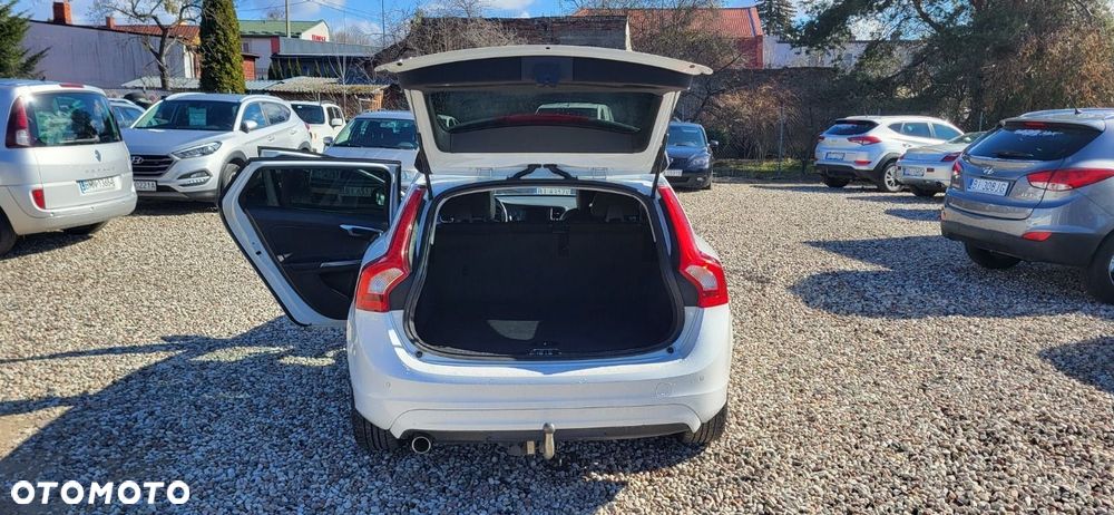 Volvo V60 - 10