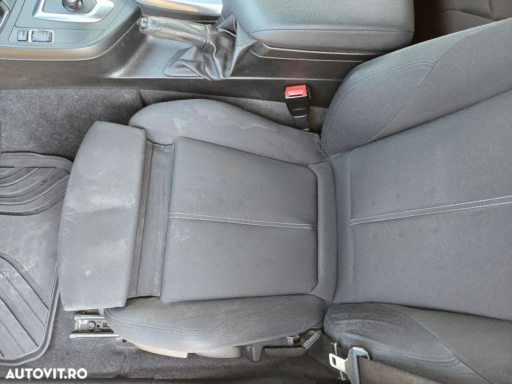 BMW Seria 1 118d Aut. Sport Line - 9