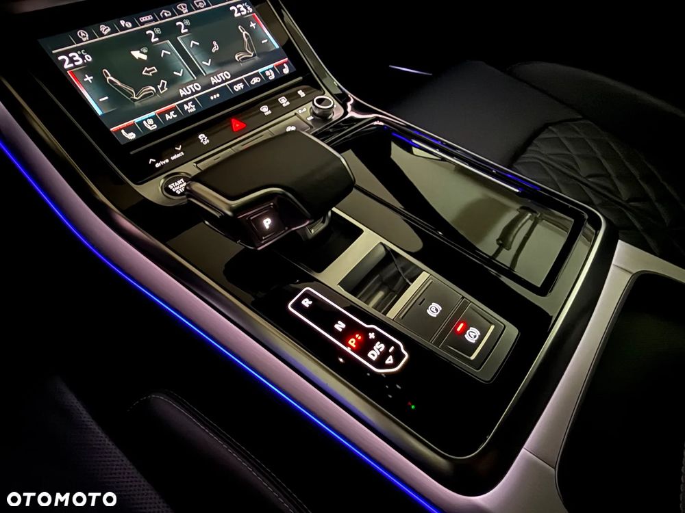 Audi Q8 50 TDI quattro tiptronic - 27