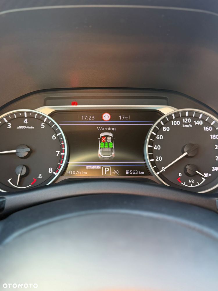 Nissan Juke 1.0 DIG-T N-Connecta DCT - 16