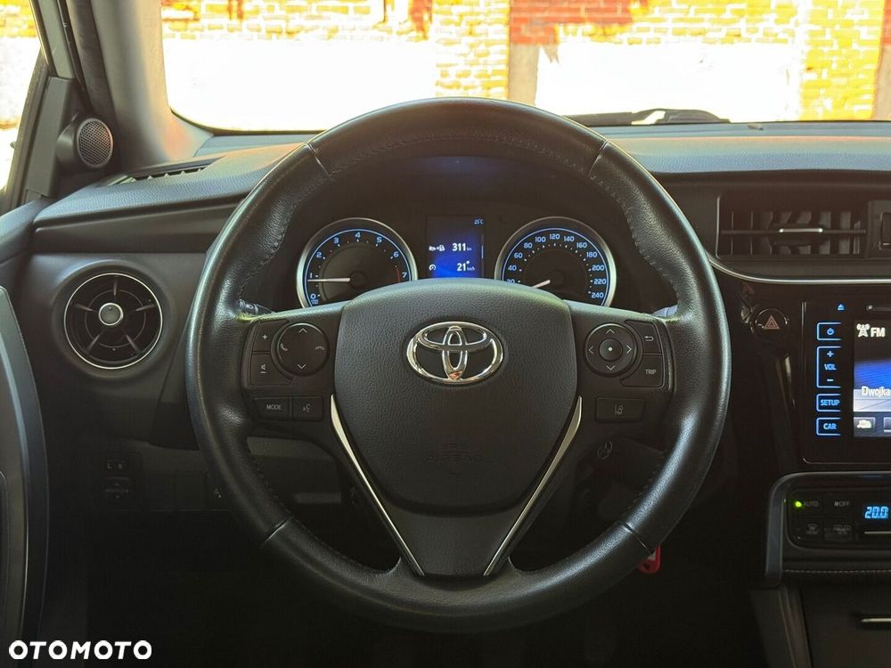 Toyota Corolla - 14