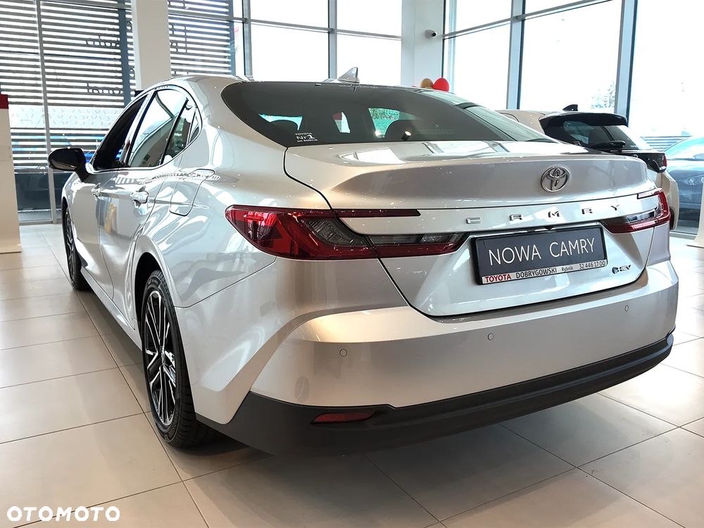 Toyota Camry 2.5 Hybrid Dynamic Force Prestige e-CVT - 4