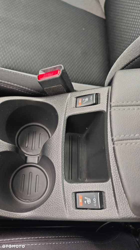 Nissan Qashqai 1.3 DIG-T N-Connecta EU6d - 11