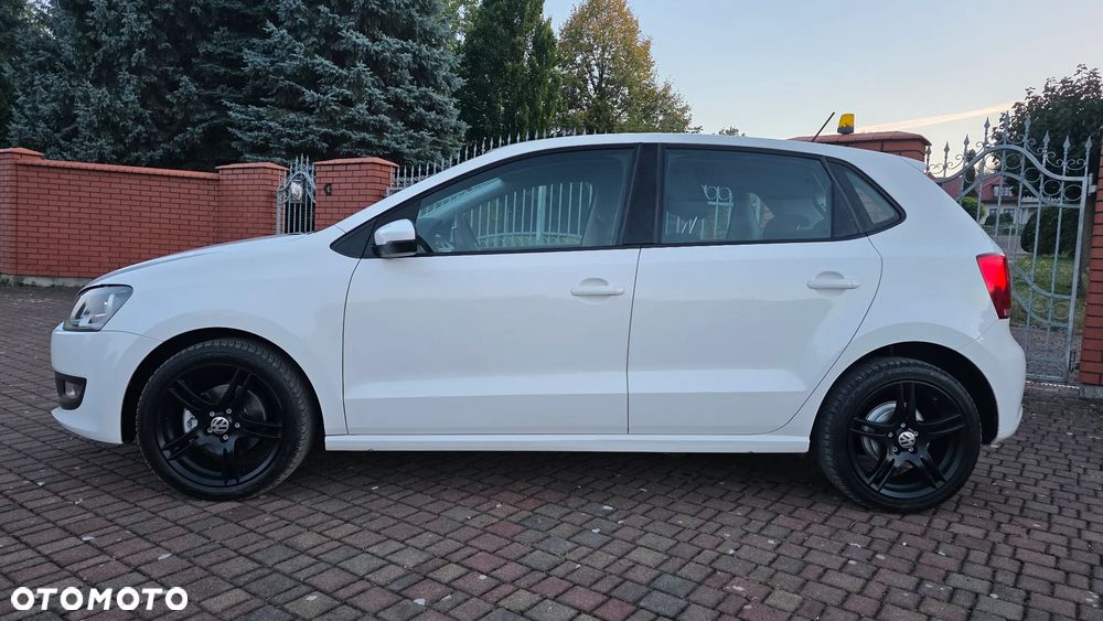 Volkswagen Polo - 4