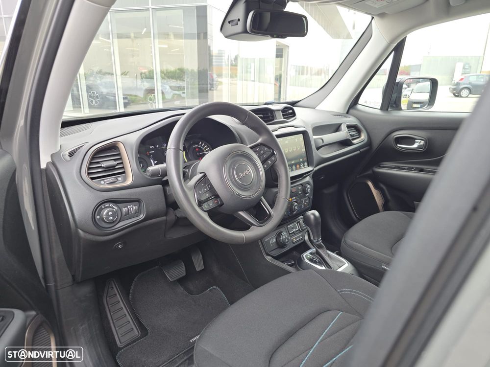 Jeep Renegade 1.3 TG Upland - 10