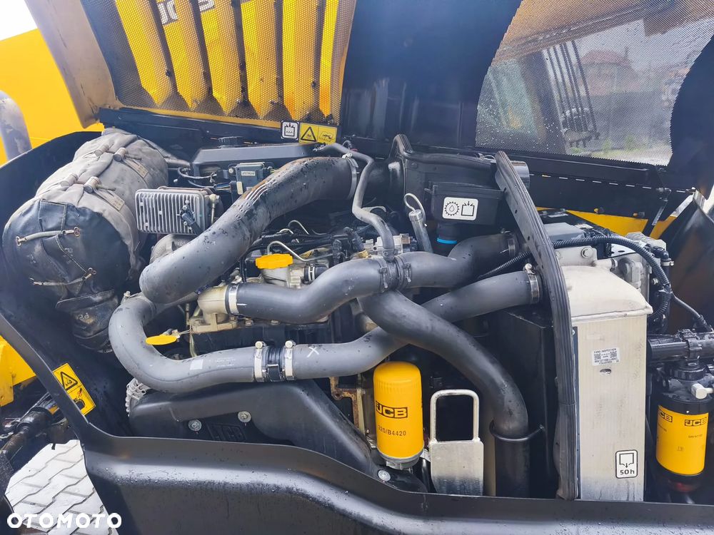 JCB 541-70 - 15