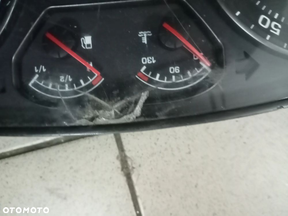 licznik zegary skoda superb 1 3u0920810c - 2