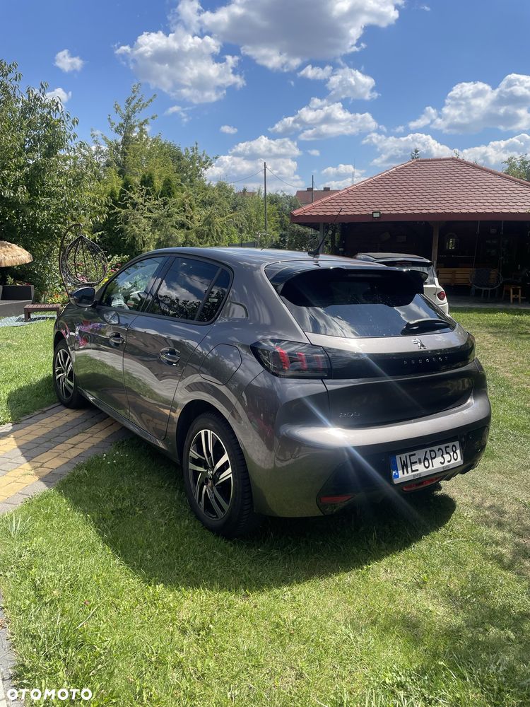 Peugeot 208 - 4