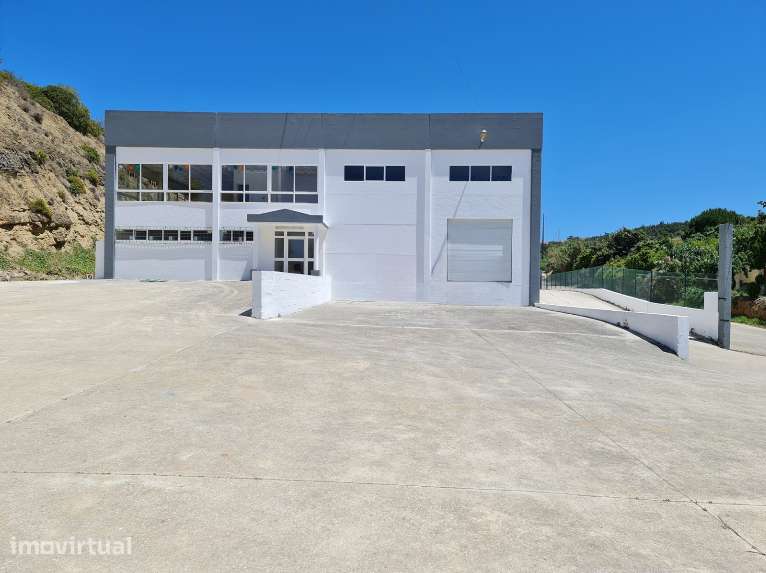 Armazém para arrendar em Torres Vedras - Grande imagem: 2/4