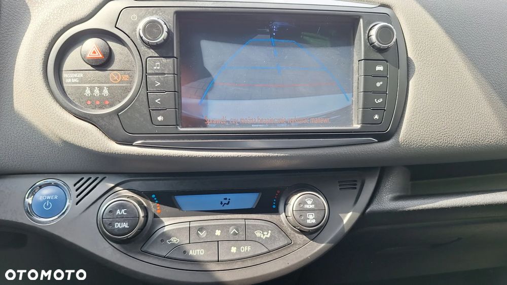 Toyota Yaris 1.5 VVT-i Style Selection - 28