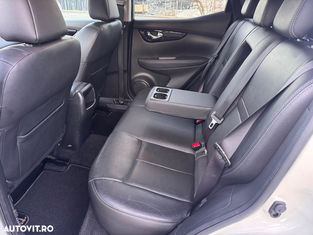 Nissan Qashqai 1.2 DIG-T TEKNA - 17