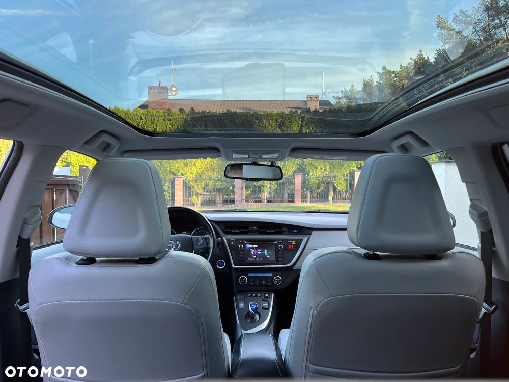 Toyota Auris 1.8 HSD Luna - 20