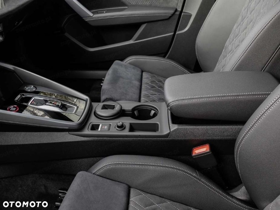 Audi S3 Sportback TFSI Quattro S tronic - 5