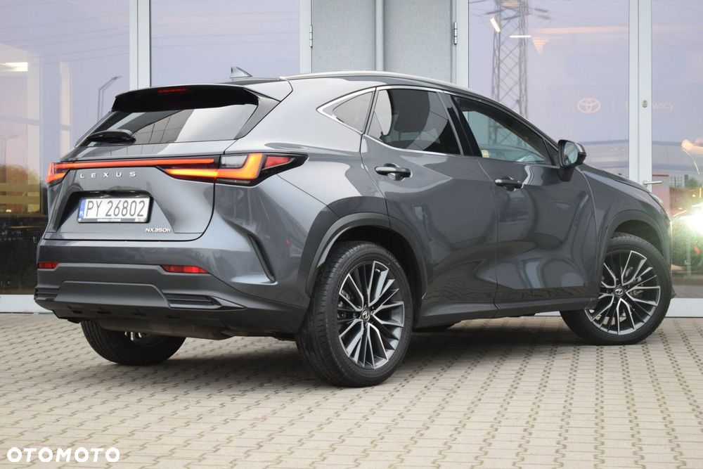 Lexus NX 350h Omotenashi AWD - 3