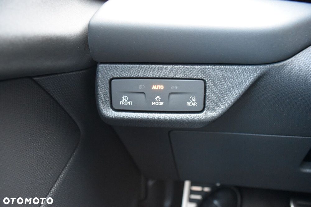 Cupra Terramar 1.5 eTSI mHEV DSG - 26