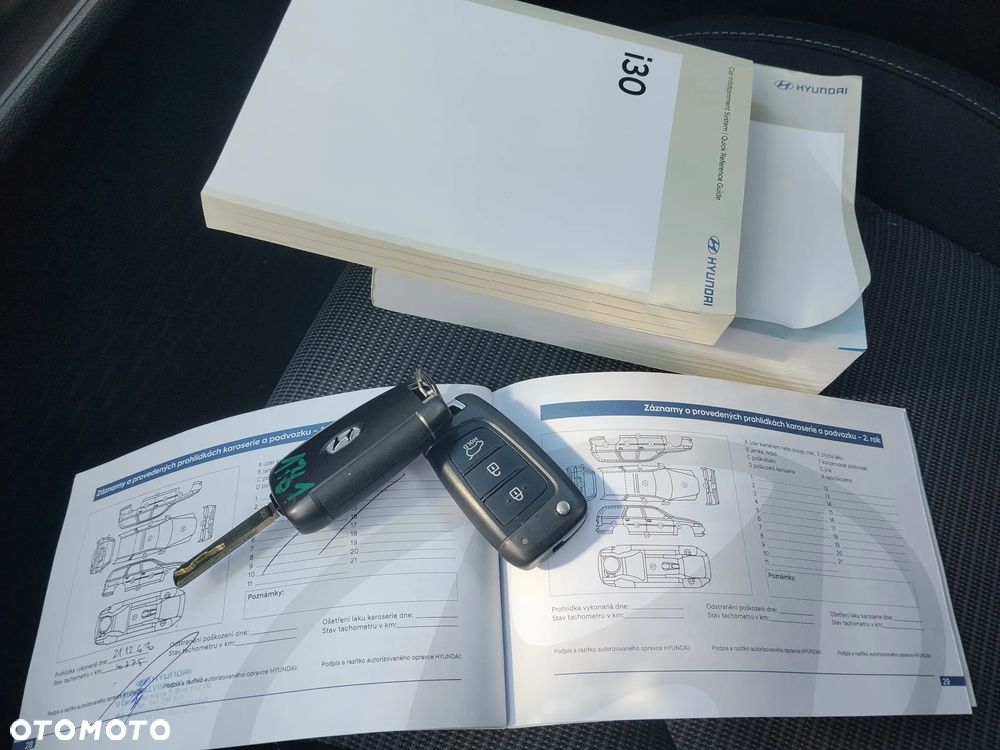 Hyundai i30 - 12
