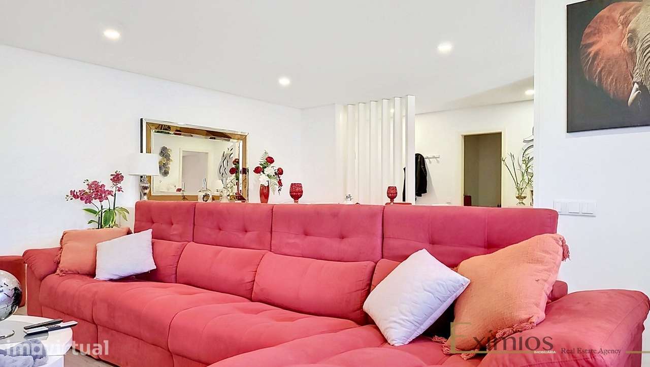 Apartamento T3 totalmente remodelado, no centro da Póvoa de Varzim - Grande imagem: 2/22