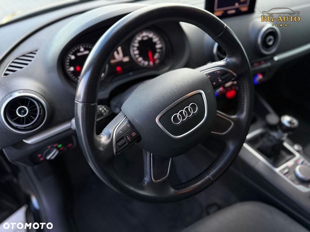 Audi A3 Sportback - 25
