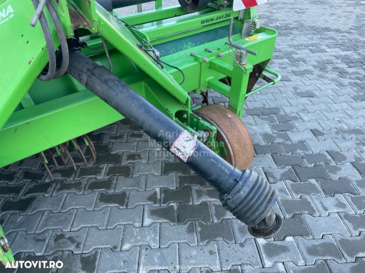 AVR Geforce 4x75 - 11