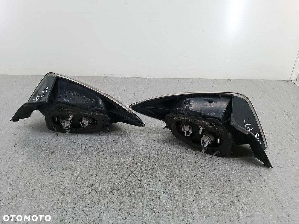 LAMPY TYŁ KOMPLET MAZDA 3 ( 03-09 ) P2912 HATCHBACK - 7