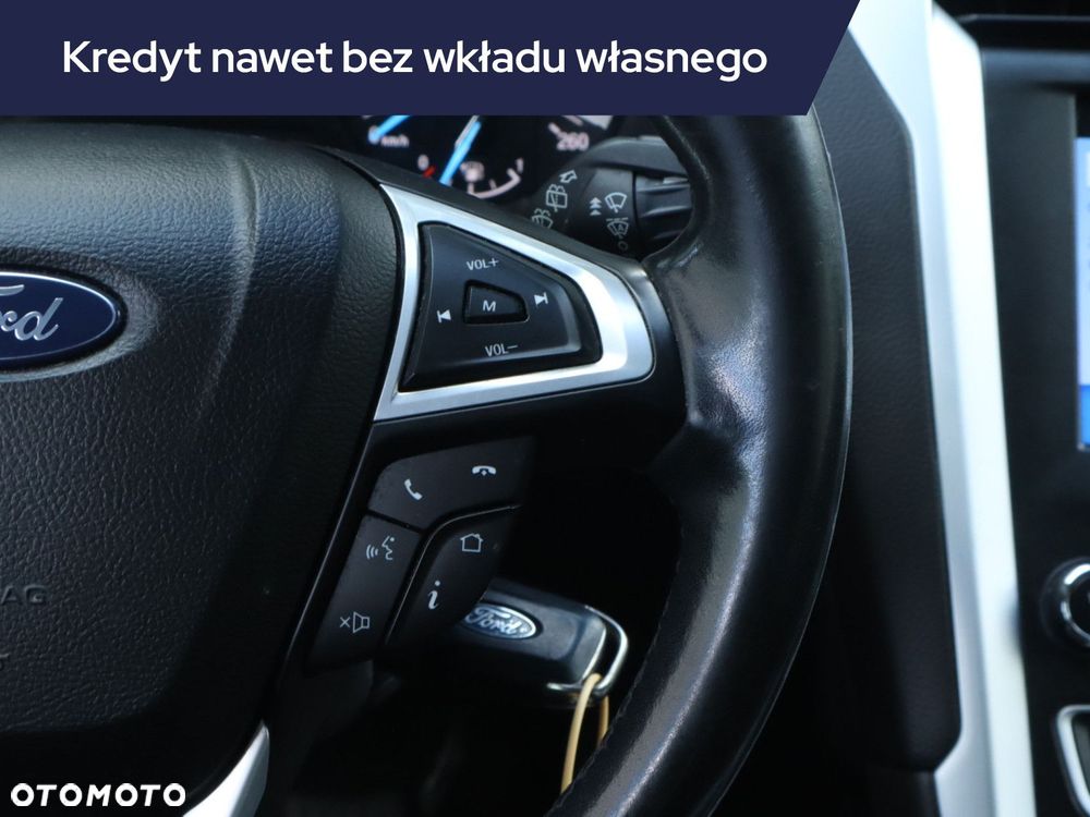 Ford Mondeo - 23