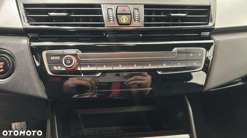 BMW Seria 2 218d Advantage - 22