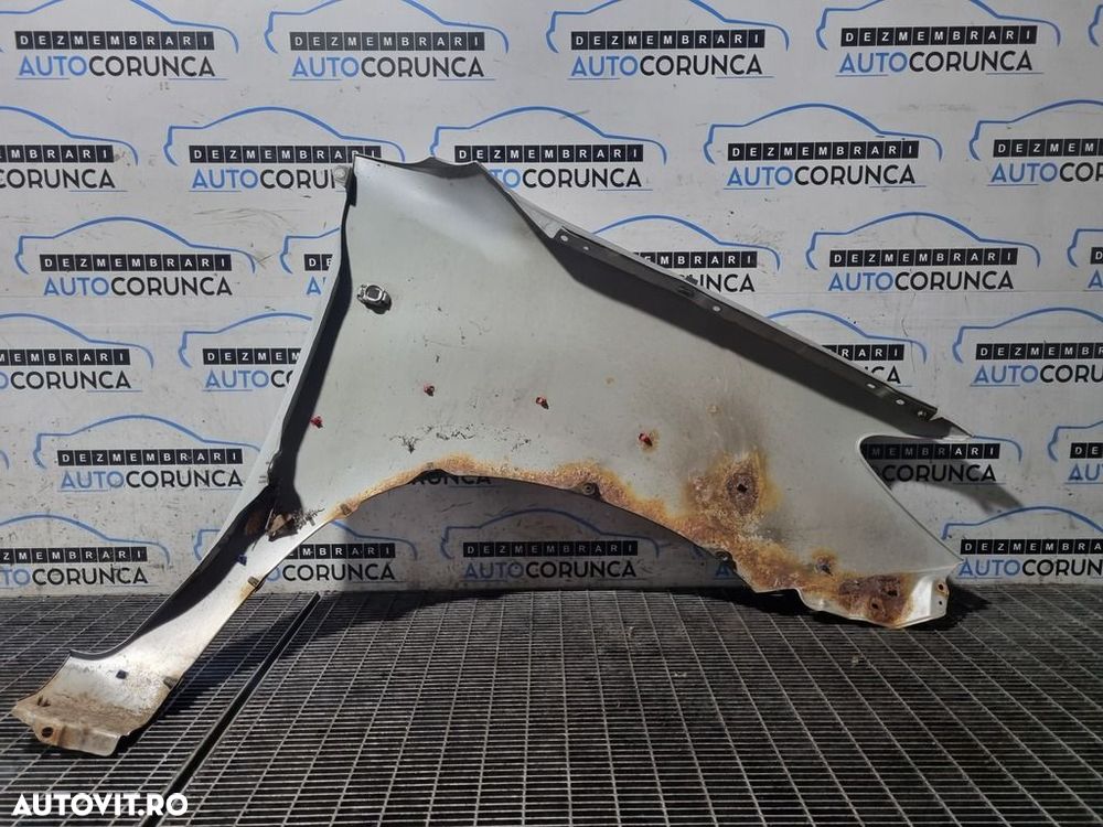 Aripa Stanga Fata Toyota Hilux 2010 - 2015 4 Usi Silver Metalizat 1C0 (1302) - 3