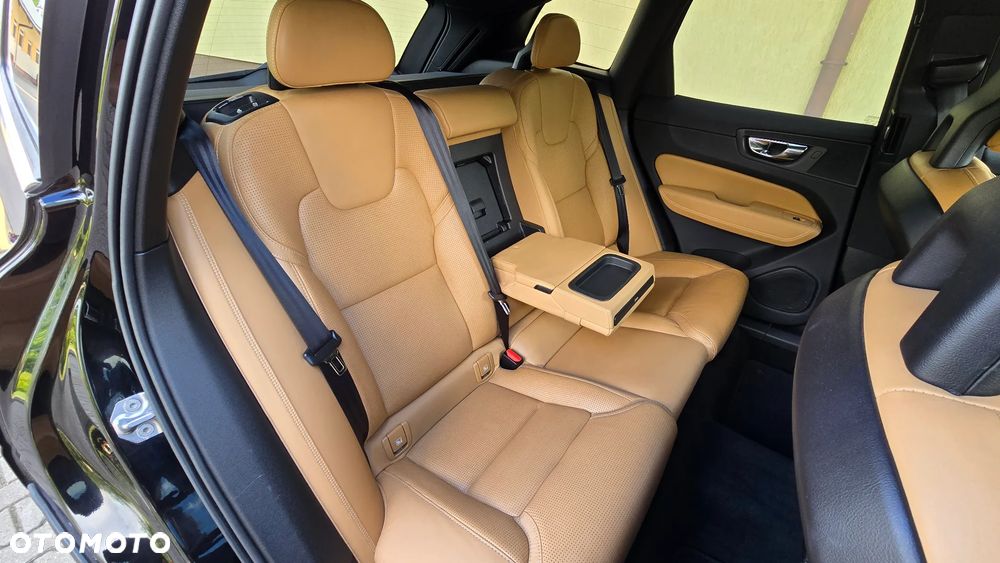 Volvo XC 60 D4 SCR AWD Inscription - 24