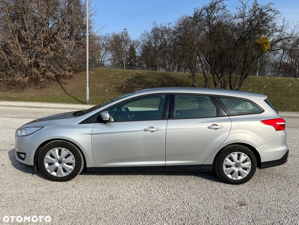 Ford Focus 1.6 TDCi DPF Trend - 7