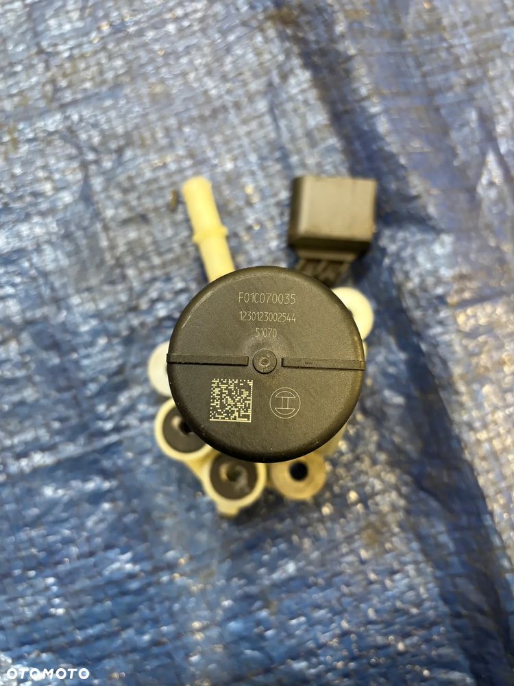 VW Passat B8 lift Tiguan II 5NA pompka adblue bosh F01C070035 - 4