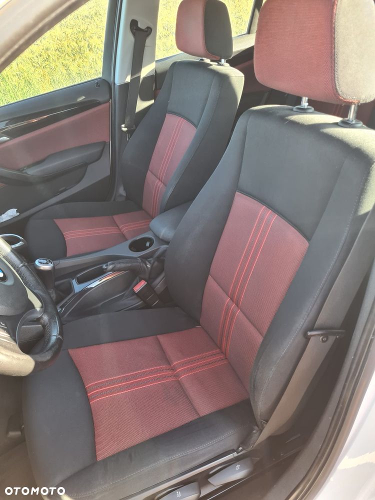 BMW X1 sDrive18d xLine - 18
