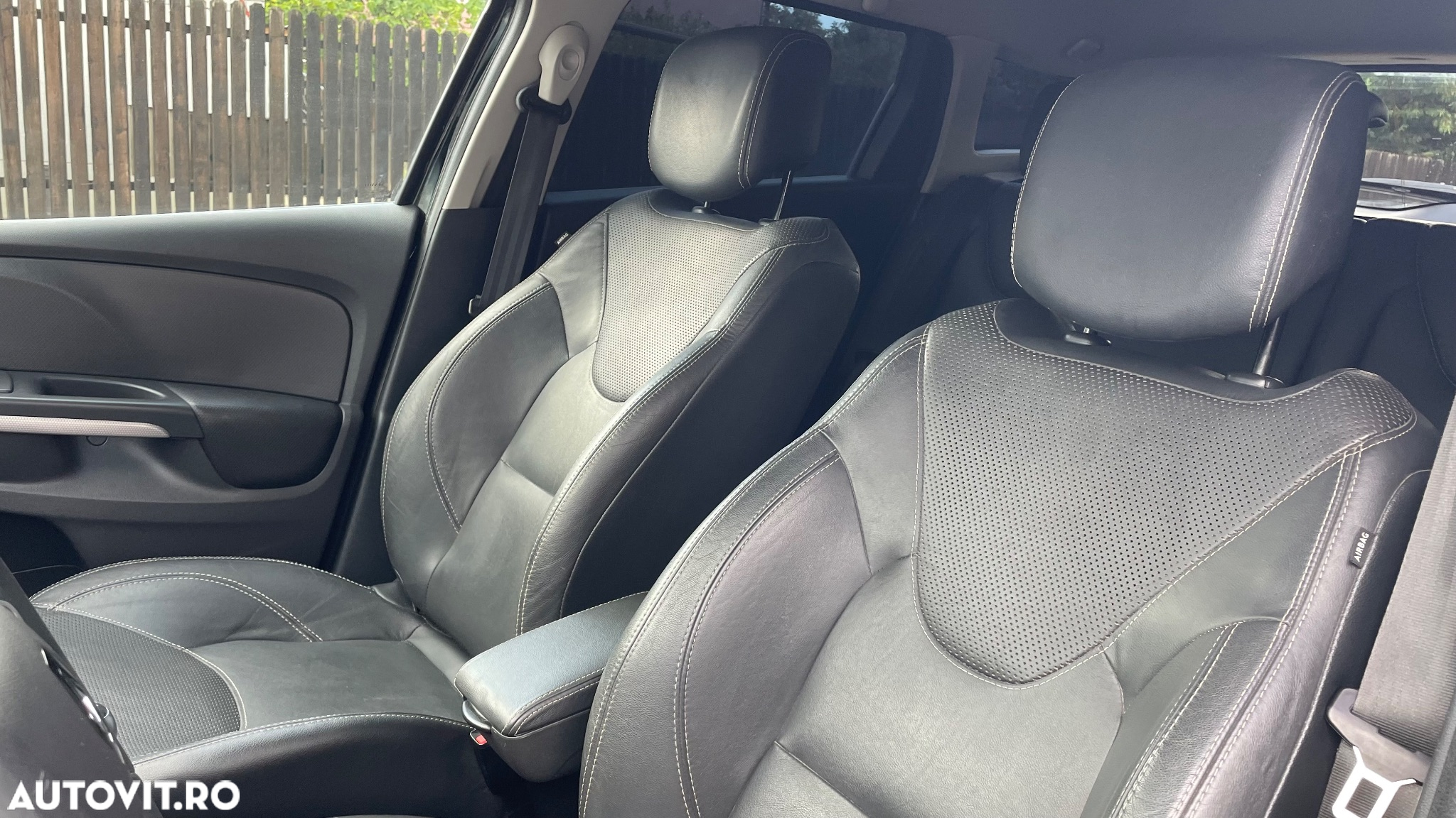 Renault Clio (Energy) dCi 90 Start & Stop INTENS - 9