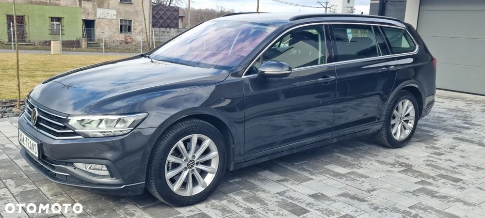Volkswagen Passat - 22