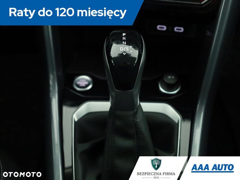 Volkswagen T-Roc - 15