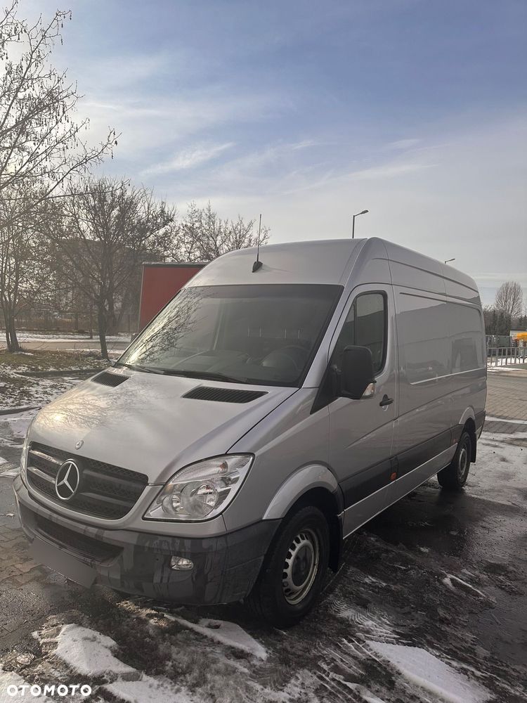 Mercedes-Benz Sprinter 906.235 - 8