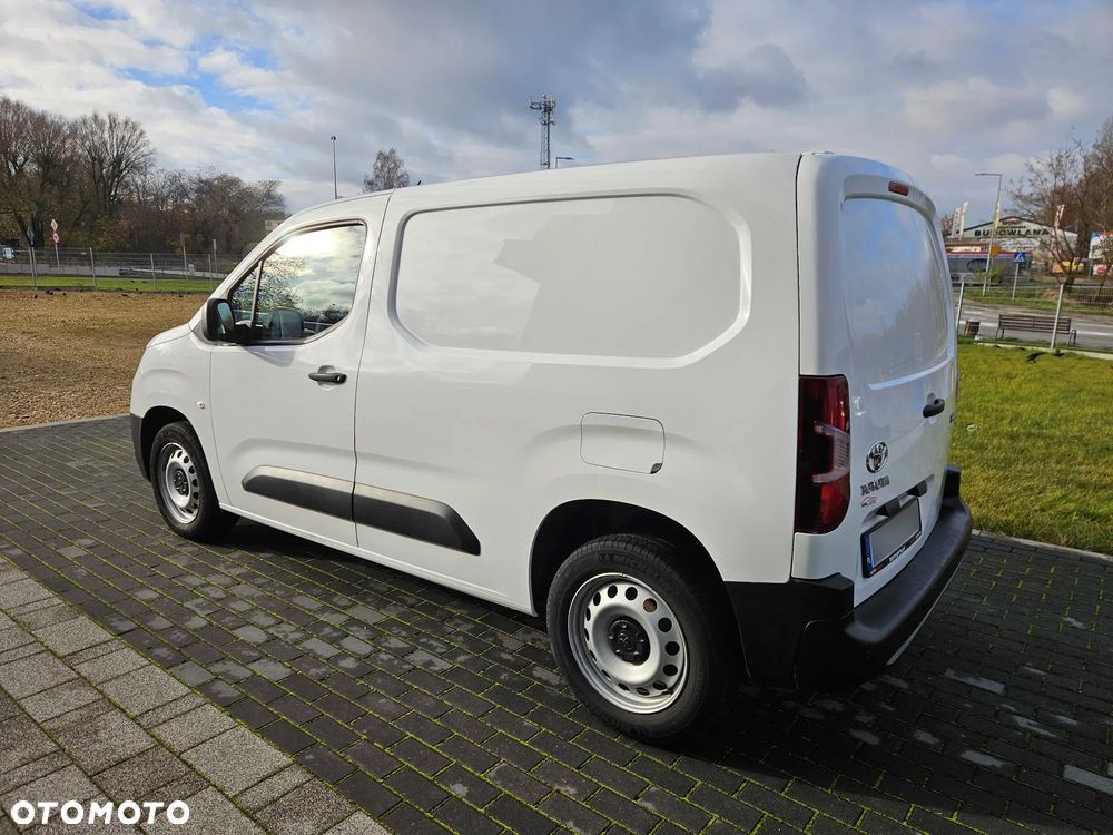 Toyota ProAce City 1.5D-4D 102KM - 4