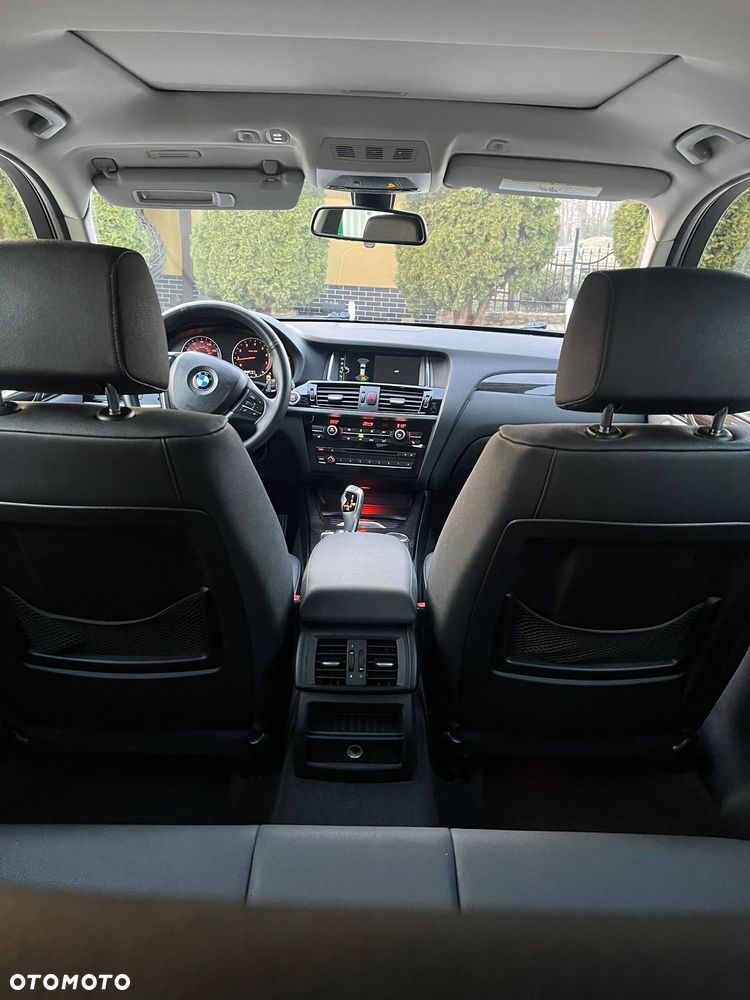 BMW X3 xDrive28i xLine - 14