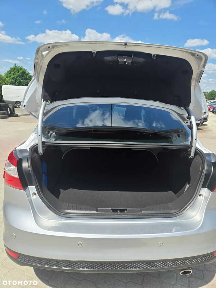 Ford Focus 1.6 EcoBoost Start-Stopp-System Titanium - 9
