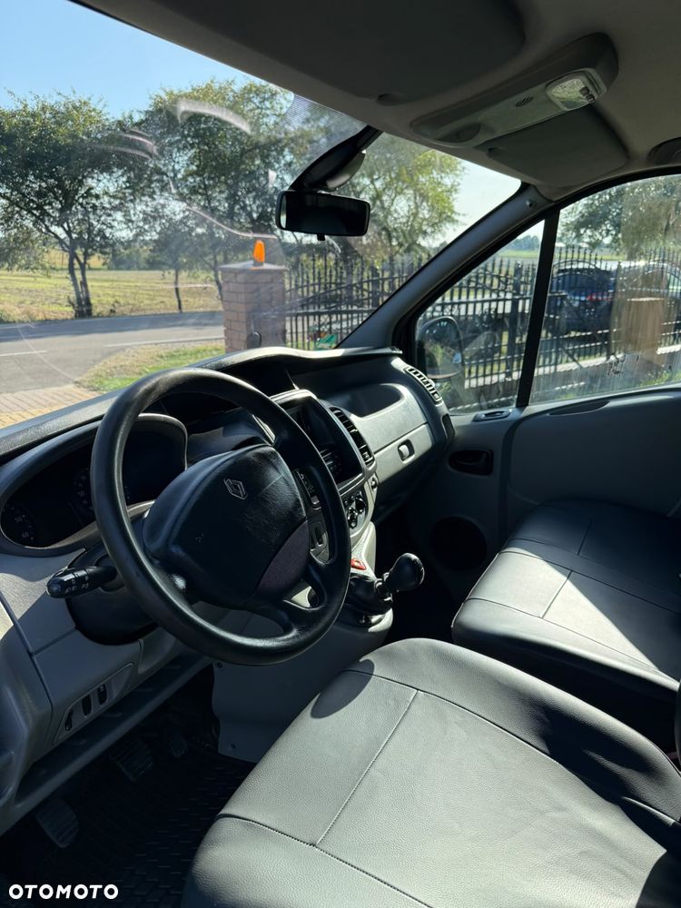 Renault Trafic - 7