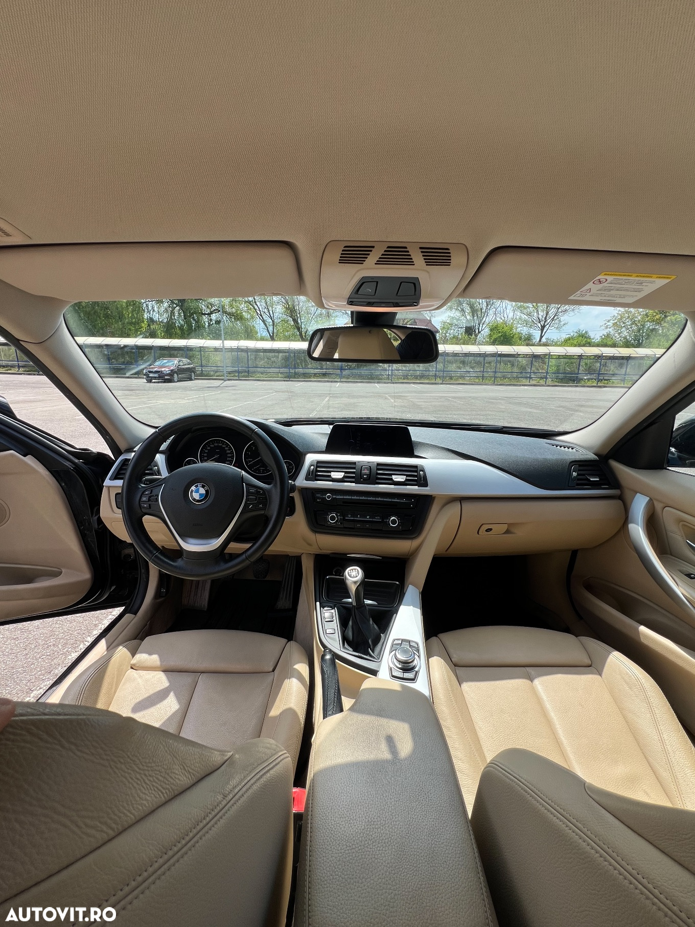 BMW Seria 3 320i Efficient Dynamics Edition - 9